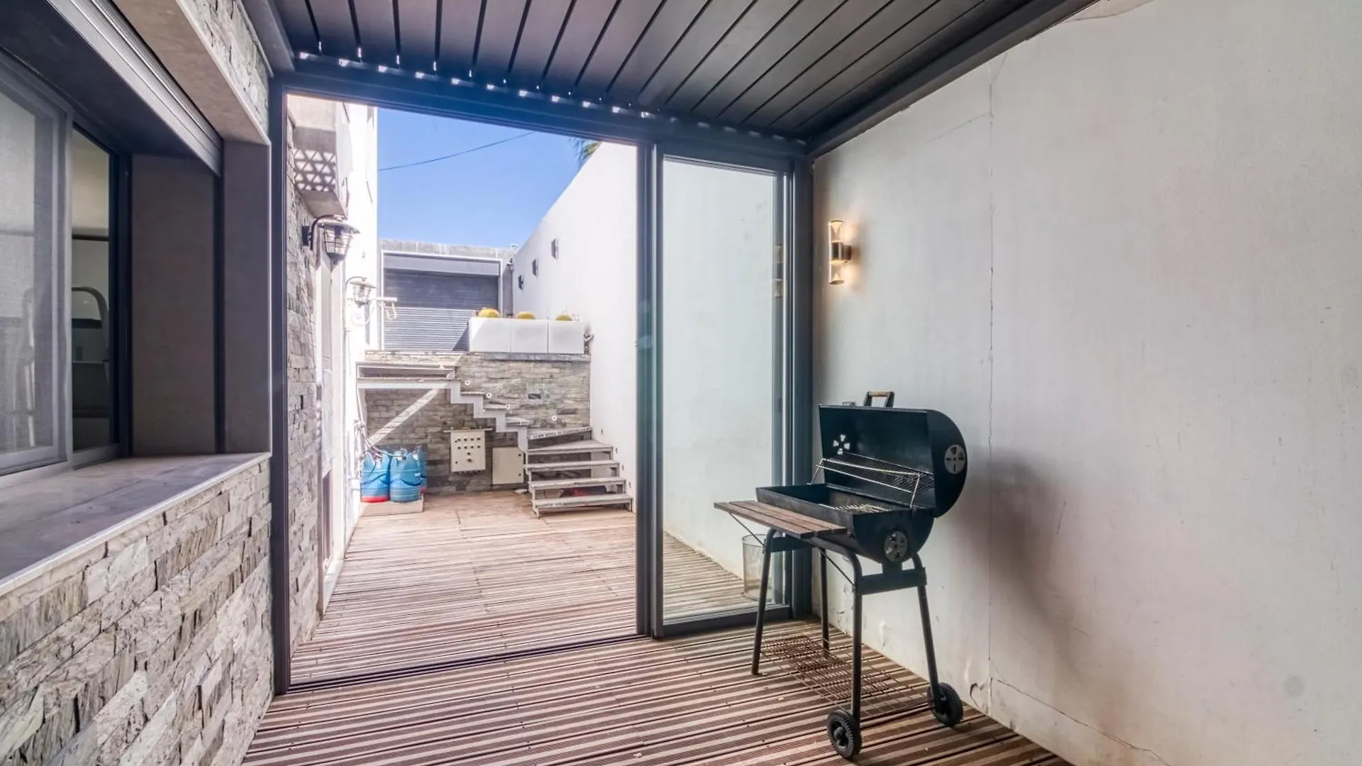 Sonaba Luxury Villa Private Pool, Near Beach, Sleeps アガディール 0*,  モロッコ
