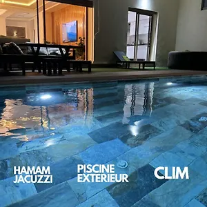  Villa De Luxe -